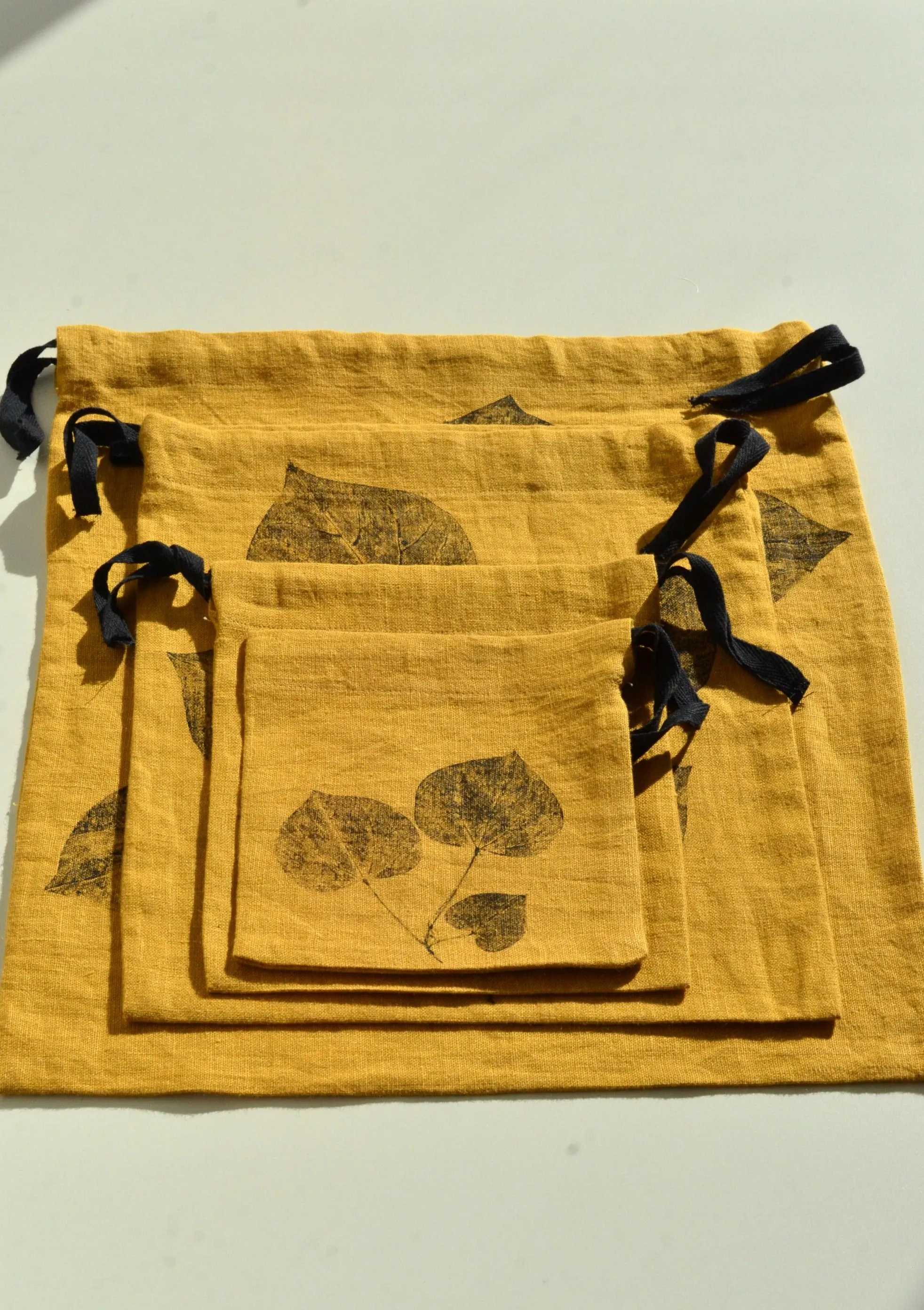 Linen Multi-Use String Bags in Mustard